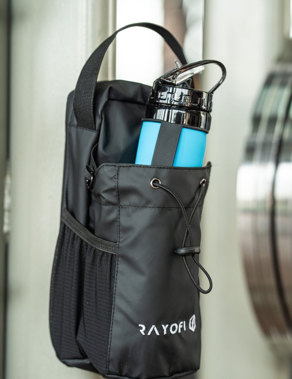 Magnetic Gym Bag – Attaches to any Metal in the gym, Holds Essentials & Rayofi Machine
