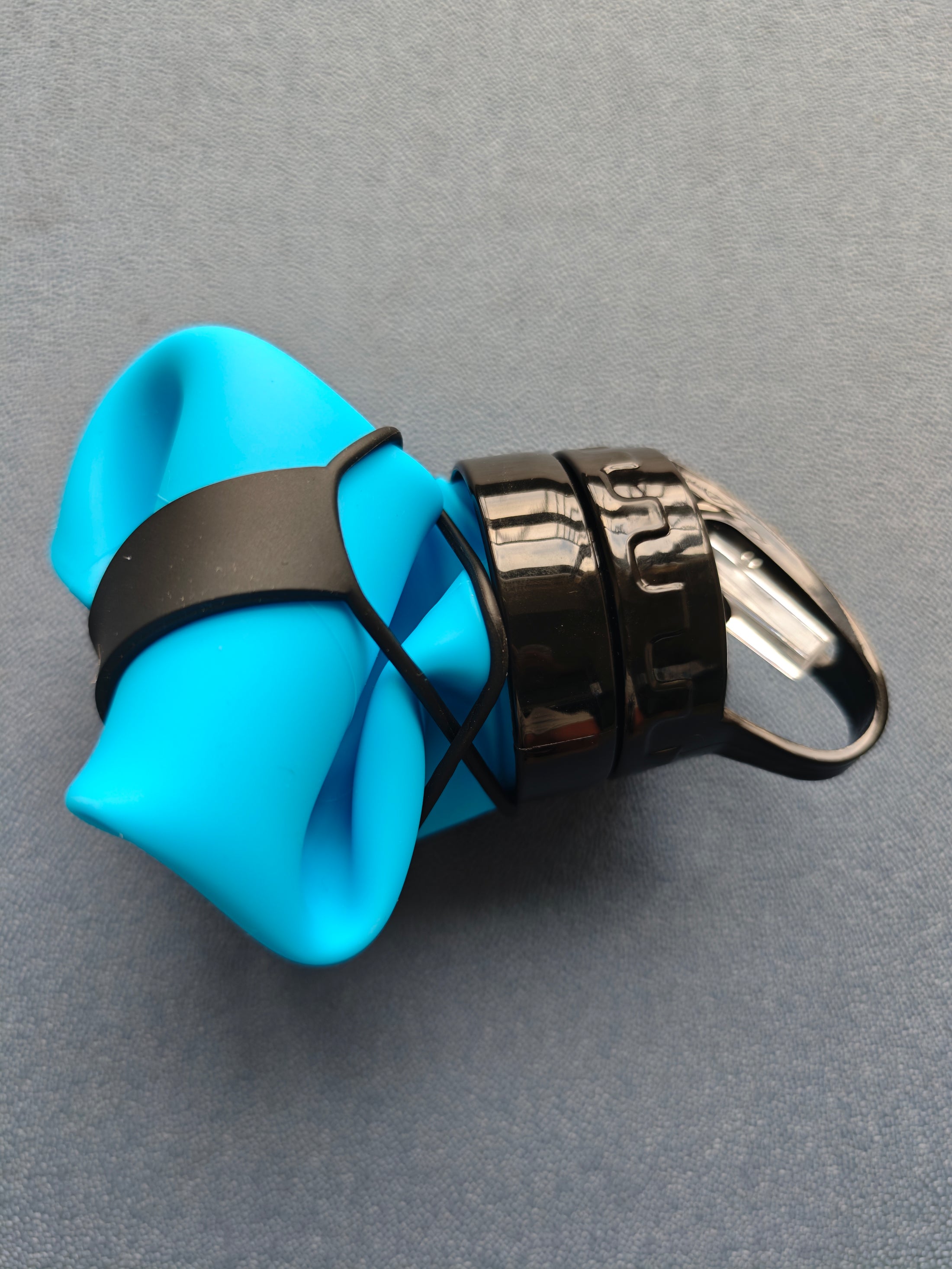 Foldable silicon water bottle