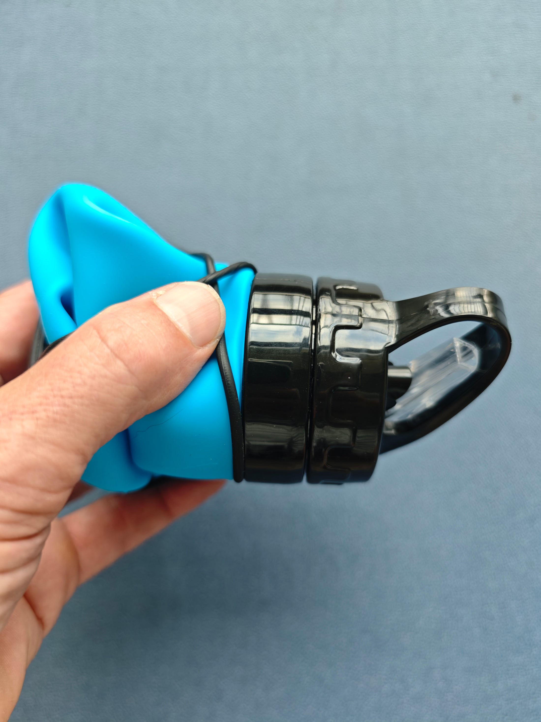 Foldable silicon water bottle
