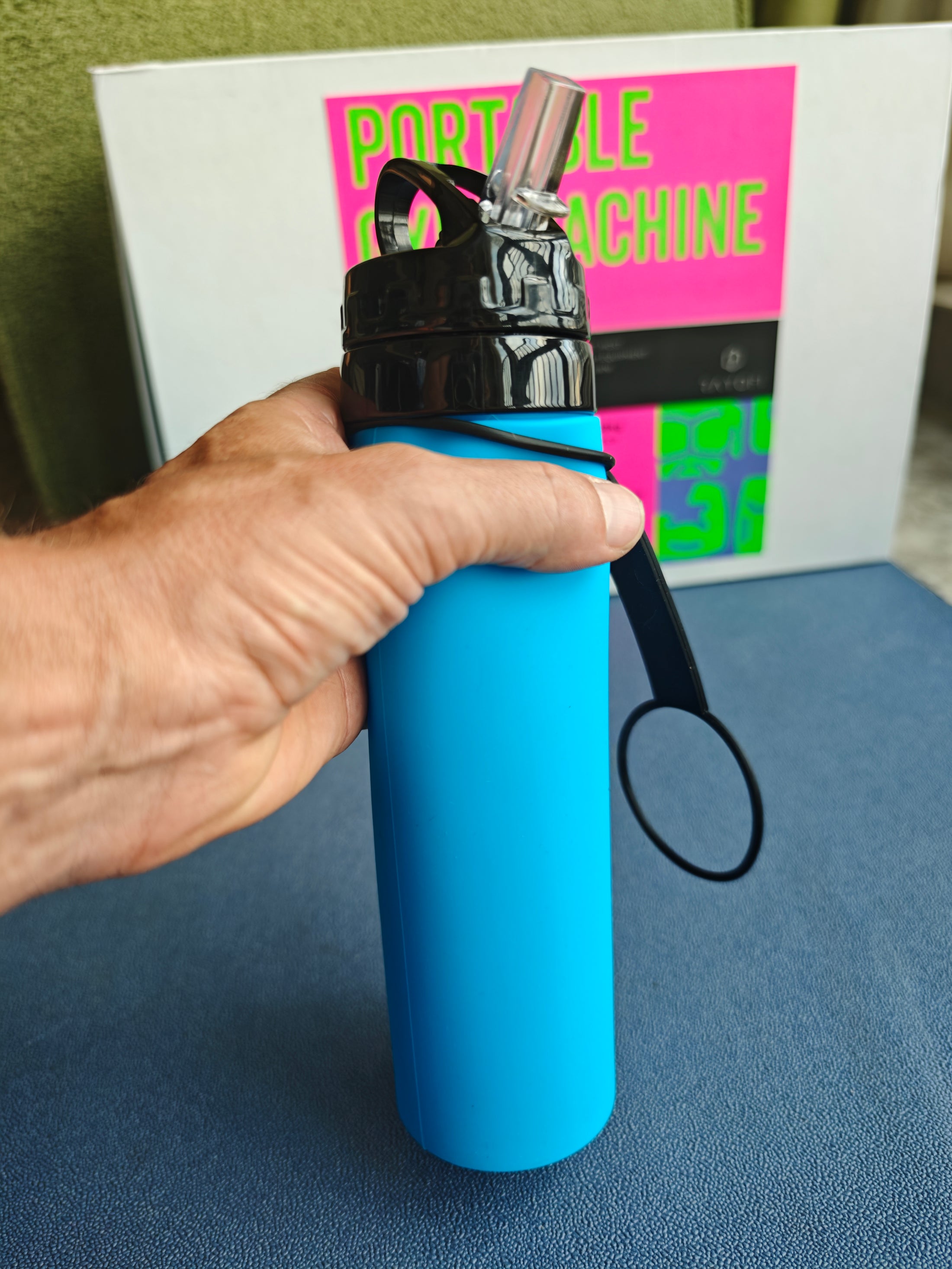 Foldable silicon water bottle