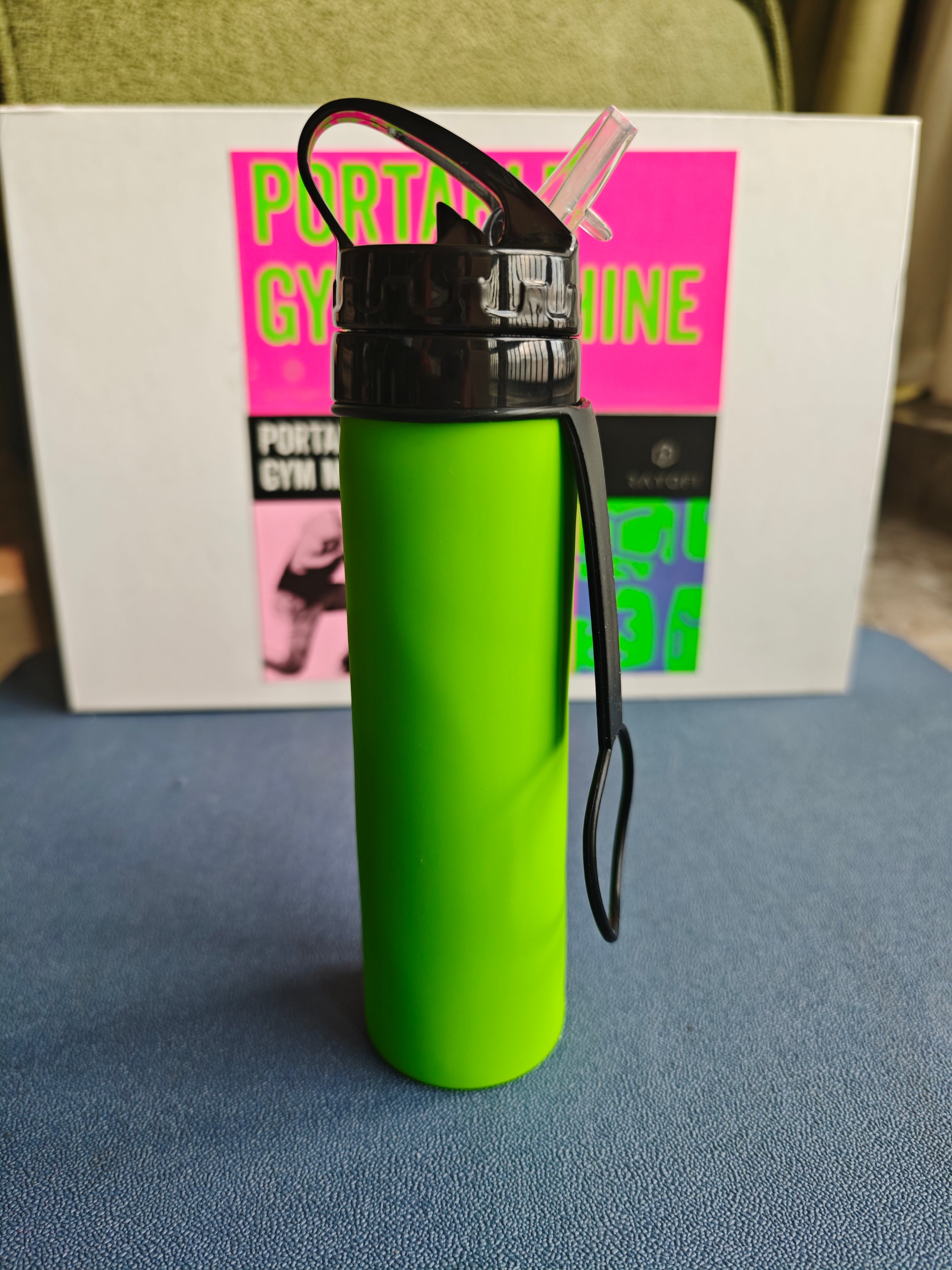 Foldable silicon water bottle