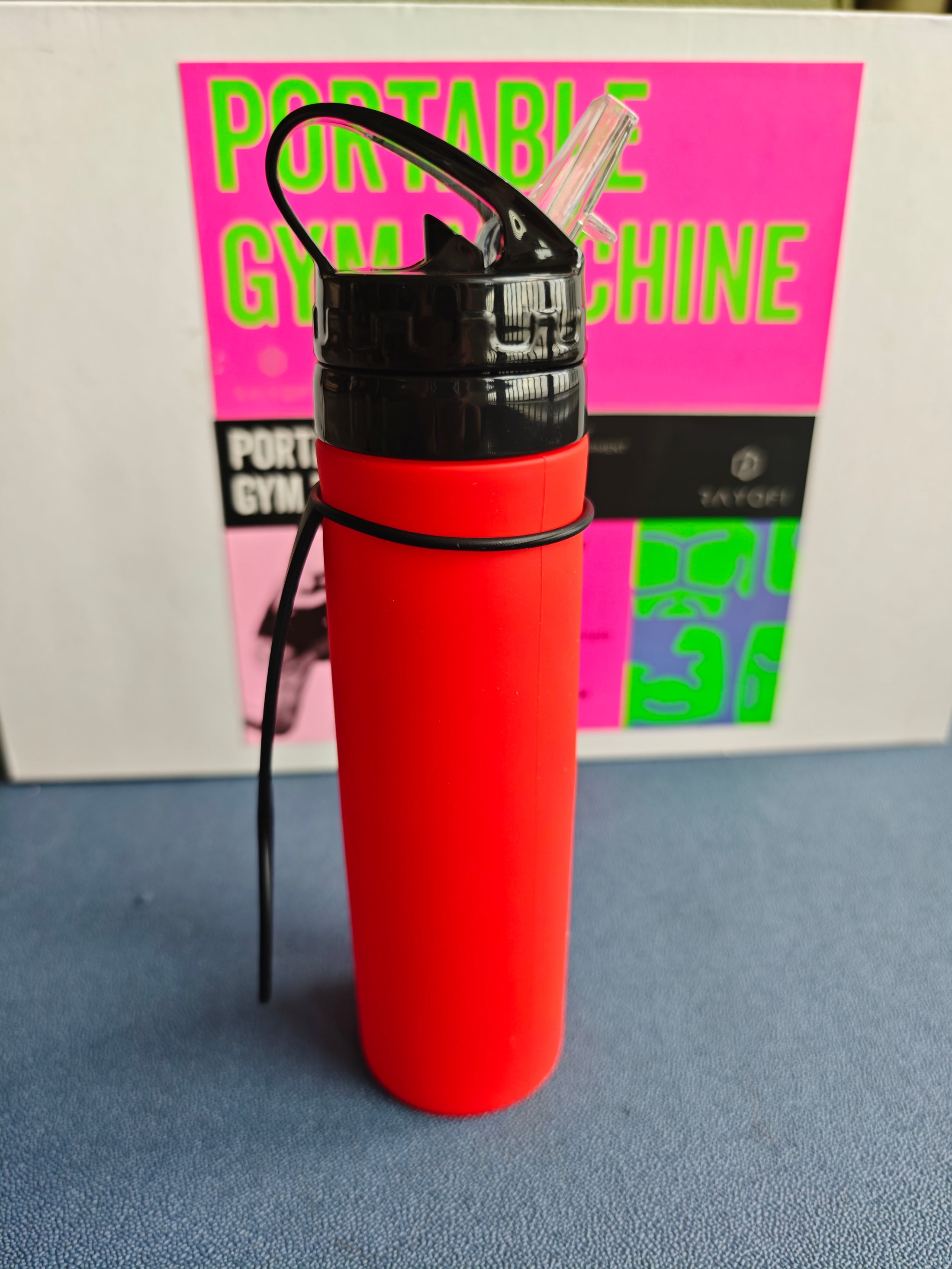 Foldable silicon water bottle