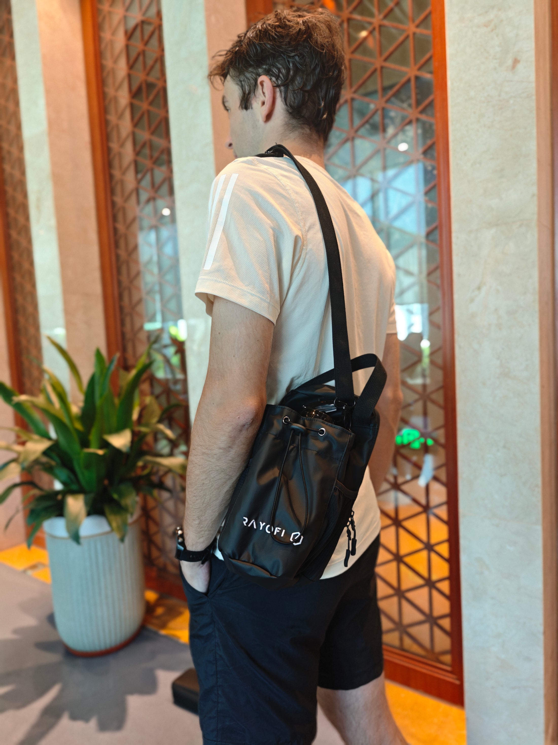 Magnetic Gym Bag – Attaches to any Metal in the gym, Holds Essentials & Rayofi Machine