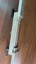 Bild in Galerie-Betrachter laden, Wallmount:  Attach your Go-Tone at any position on the wall.
