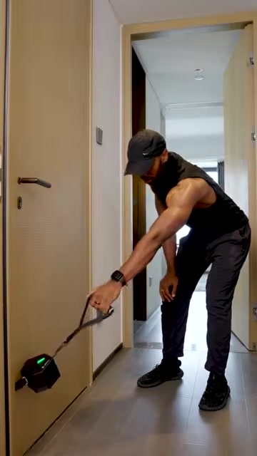 Bent-over row with Go-Tone Pro